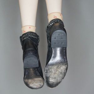 Frye Shoes - Frye Diana cut black leather studded western Boots Frye Shoes - Frye Diana cut black leather studded western Boots